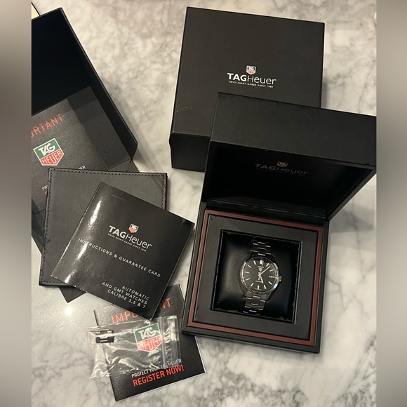 TAG Heuer Carrera Calibre 5 Automatic - Picture 2 of 4